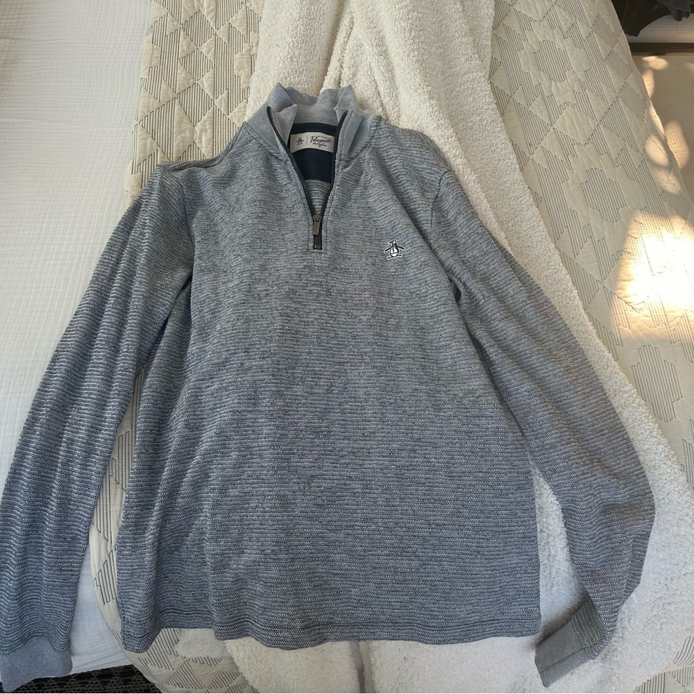 Quarter zip pull over. Navy and baby blue/white threaded.